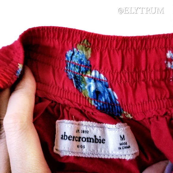 Abercrombie Kids red floral stretchy skirt. - Picture 4 of 5